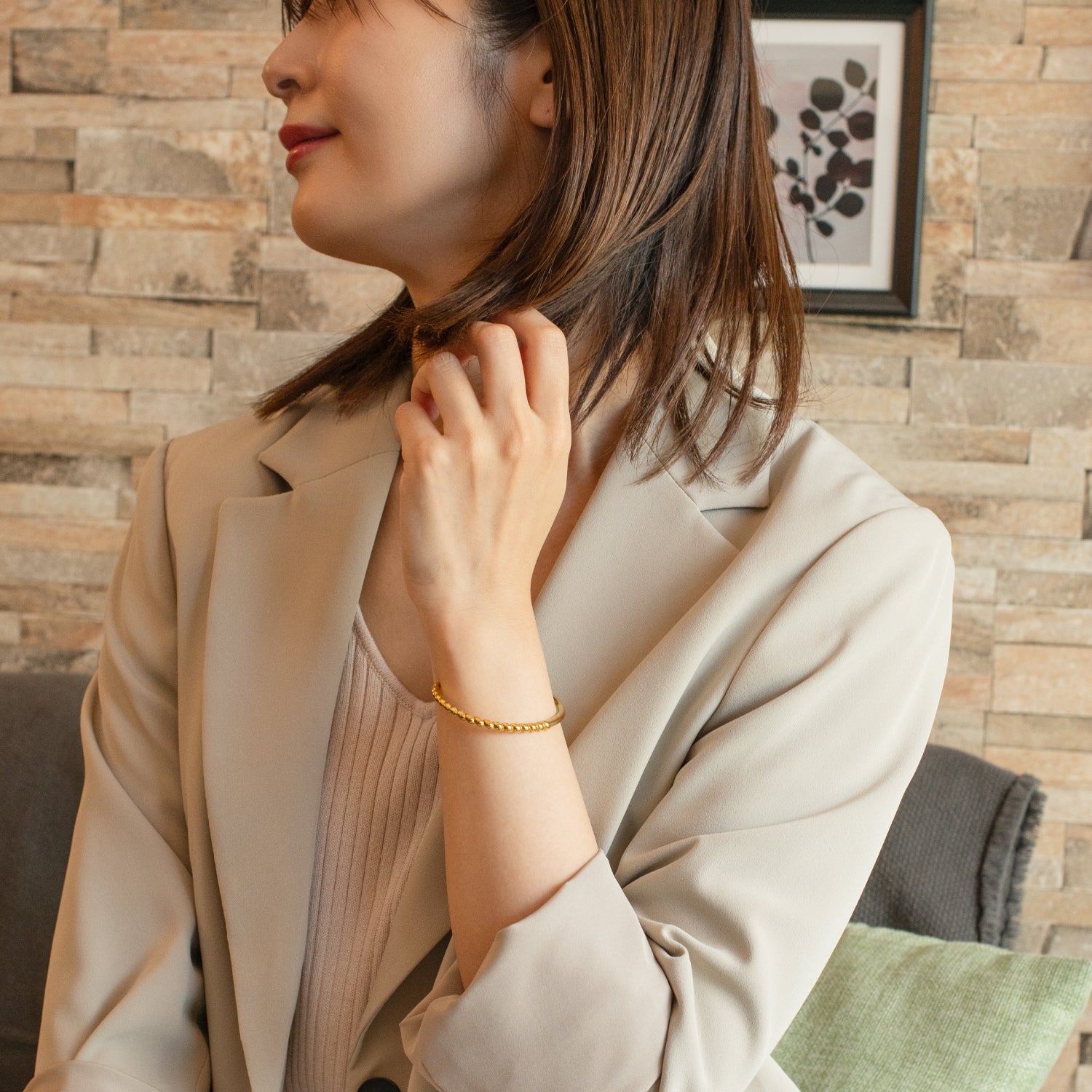 Design Bangle Half Crescent Gold