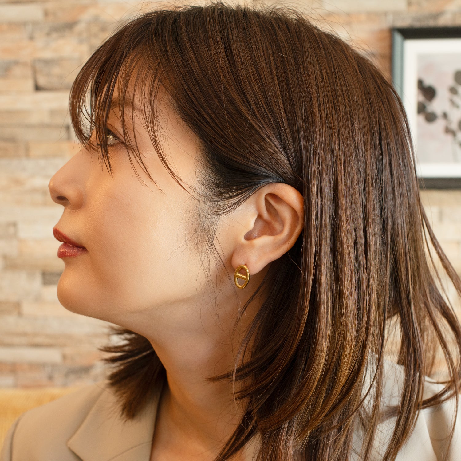 Anchor earrings gold